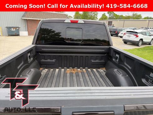Used 2018 Ford F150 XLT w/ Equipment Group 302A Luxury AWD/4WD image 7
