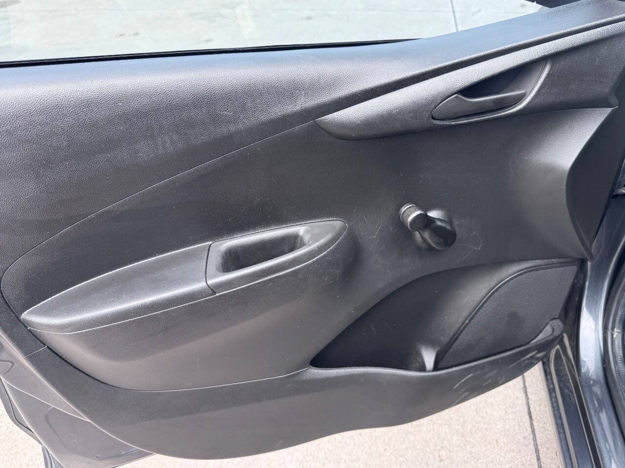 Used 2021 Chevrolet Spark LS FWD image 13