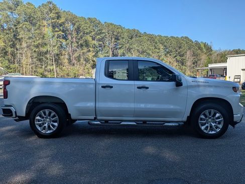 Used 2021 Chevrolet Silverado 1500 Custom RWD image 4