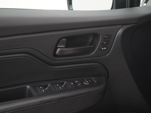 Used 2023 Honda Odyssey Sport image 22