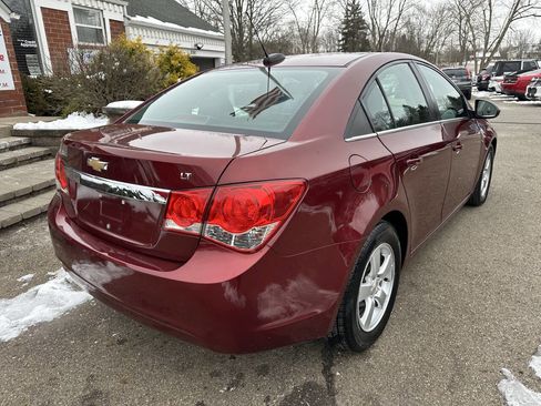 Used 2015 Chevrolet Cruze LT image 8