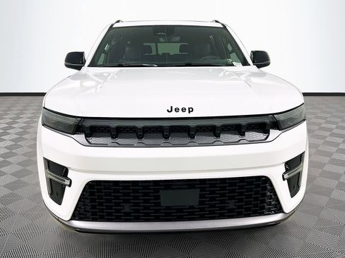 New 2026 Jeep Grand Wagoneer Limited image 2