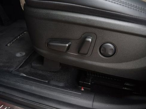 Used 2023 Hyundai Santa Fe SEL Premium AWD/4WD image 16