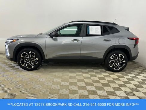 Certified 2026 Chevrolet Trax RS w/ Driver Confidence Package FWD image 6