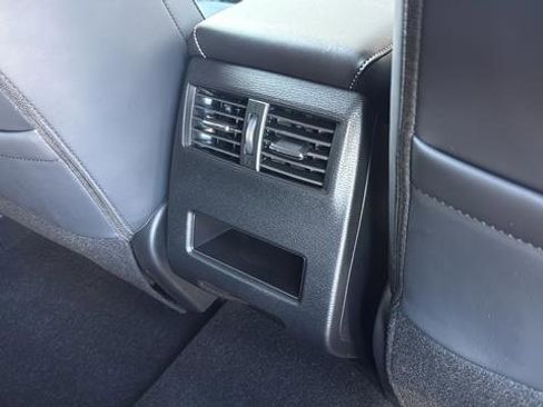 New 2026 Mitsubishi Outlander SE image 26