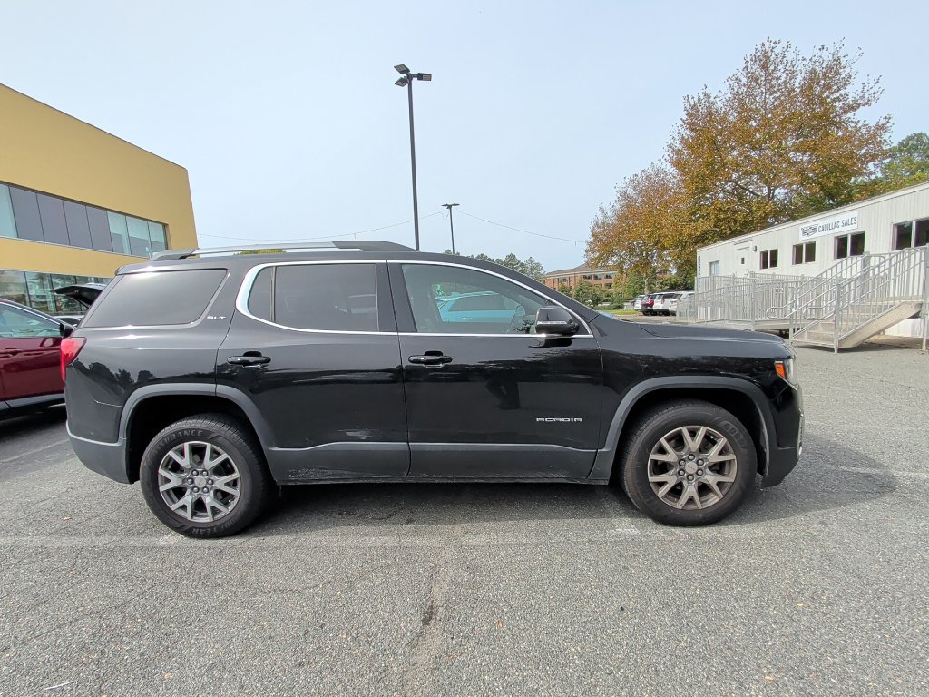 Used 2020 GMC Acadia SLT AWD/4WD image 2