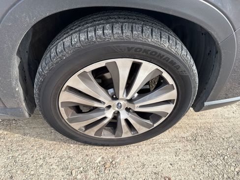 Used 2020 Subaru Ascent Limited w/ Technology Package AWD/4WD image 5