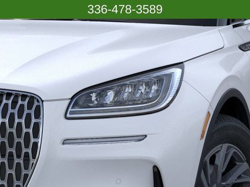 New 2026 Lincoln Corsair Premiere image 18