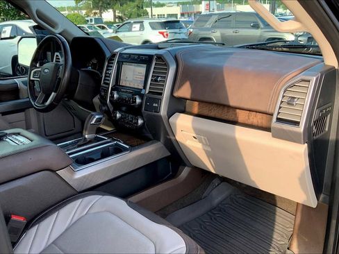 Used 2019 Ford F150 Limited w/ Trailer Tow Package image 19