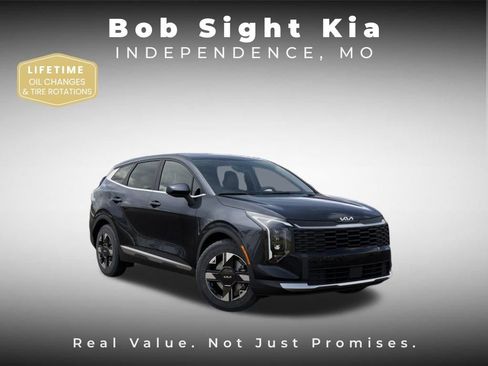 New 2026 Kia Sportage LX image 8