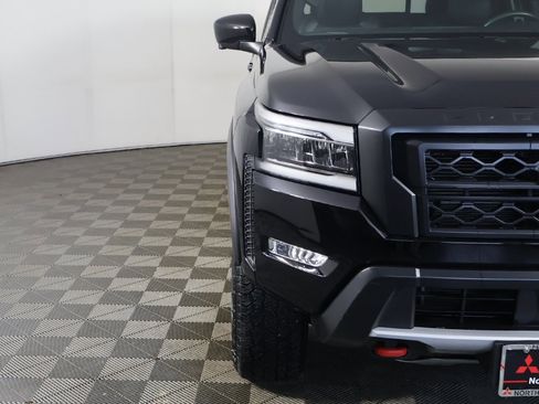 Used 2022 Nissan Frontier PRO-4X image 15