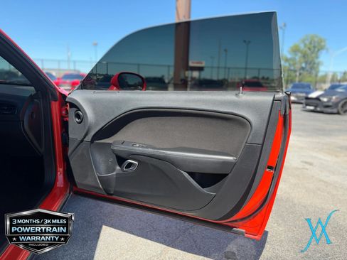 Used 2020 Dodge Challenger SXT w/ Blacktop Package RWD image 14