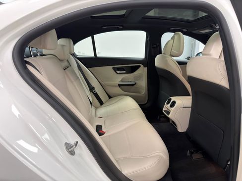 Used 2022 Mercedes-Benz C 300 4MATIC Sedan w/ Pinnacle Trim Package image 29