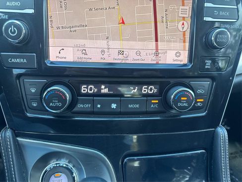Used 2019 Nissan Maxima 3.5 SV w/ Floor Mat Group FWD image 19