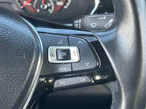 Used 2019 Volkswagen Jetta SE FWD image 25