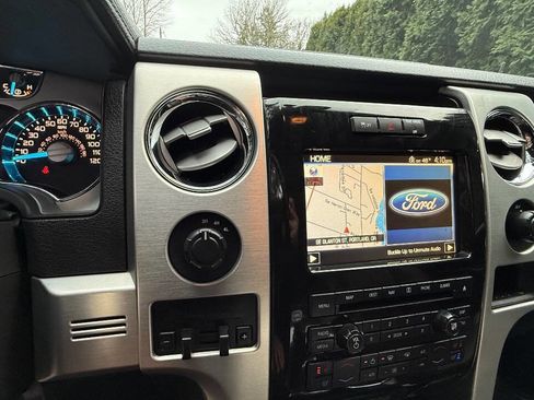 Used 2011 Ford F150 Platinum image 26