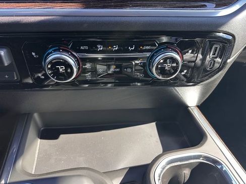 New 2026 GMC Sierra 1500 Elevation w/ Elevation Premium Package image 32