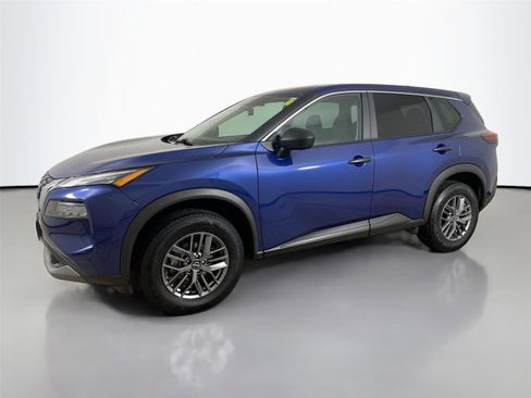 Used 2023 Nissan Rogue S image 4