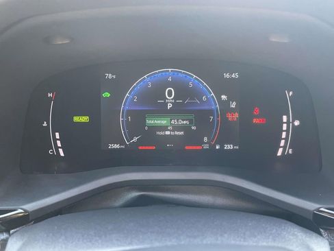 Used 2026 Toyota Camry SE image 23