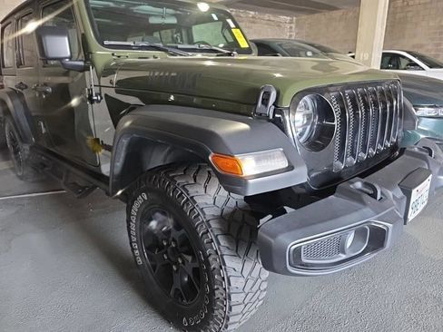 Used 2022 Jeep Wrangler Unlimited Sport AWD/4WD image 14