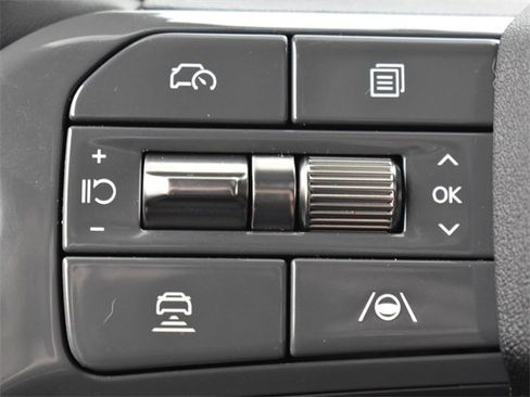 Certified 2026 Kia EV9 Light image 24