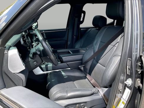 Used 2023 Toyota Tundra Platinum w/ Advanced Package RWD image 24