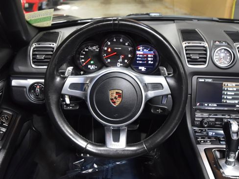 Used 2016 Porsche Boxster image 26