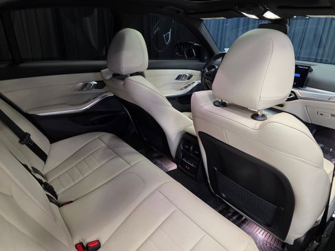 Used 2023 BMW 330i xDrive Sedan w/ M Sport Package image 41