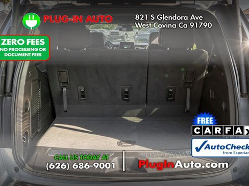 Used 2023 Chevrolet Tahoe Z71 AWD/4WD image 12