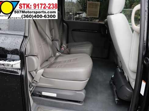 Used 2012 Kia Sedona EX w/ Luxury Pkg image 18