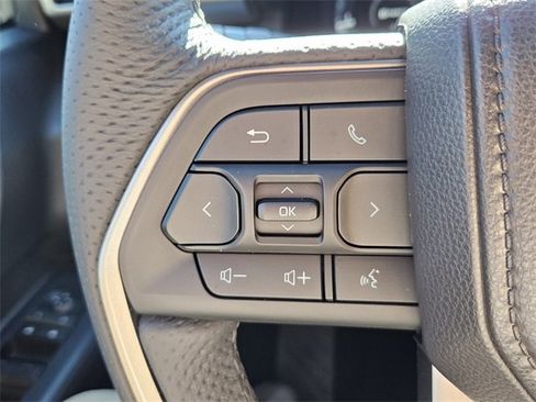 Used 2025 Toyota Tacoma TRD Sport image 23