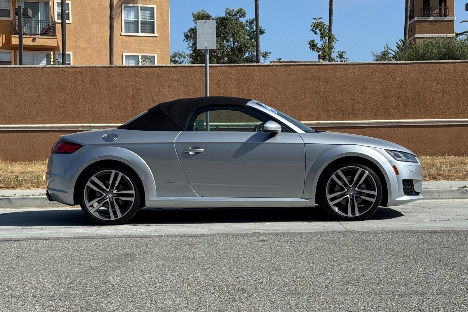 Used 2017 Audi TT 2.0T AWD/4WD image 3