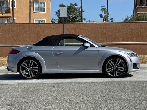 Used 2017 Audi TT 2.0T AWD/4WD image 3