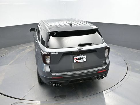 Used 2021 Ford Explorer ST w/ Equipment Group 401A AWD/4WD image 34