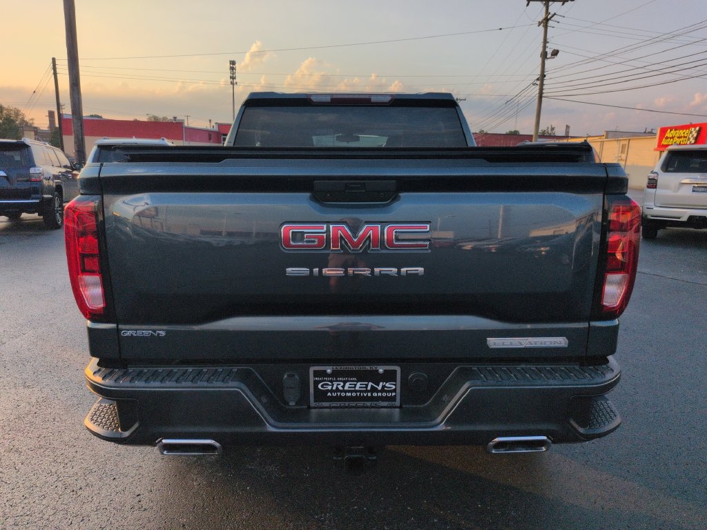 Used 2020 GMC Sierra 1500 Elevation w/ Elevation Value Package AWD/4WD image 4