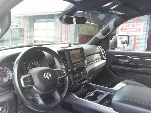Used 2022 RAM 1500 Big Horn AWD/4WD image 18