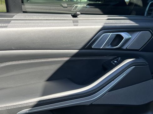 Used 2023 BMW X5 M50i w/ Executive Package image 30