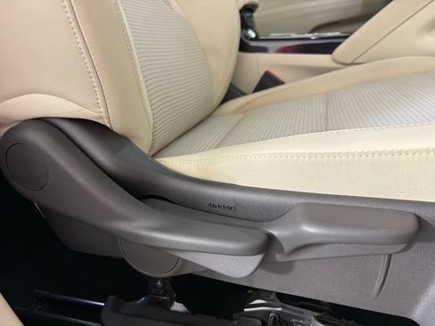 Used 2021 Buick Envision Preferred FWD image 36
