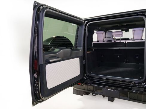 Used 2025 Mercedes-Benz G 63 AMG 4MATIC image 45