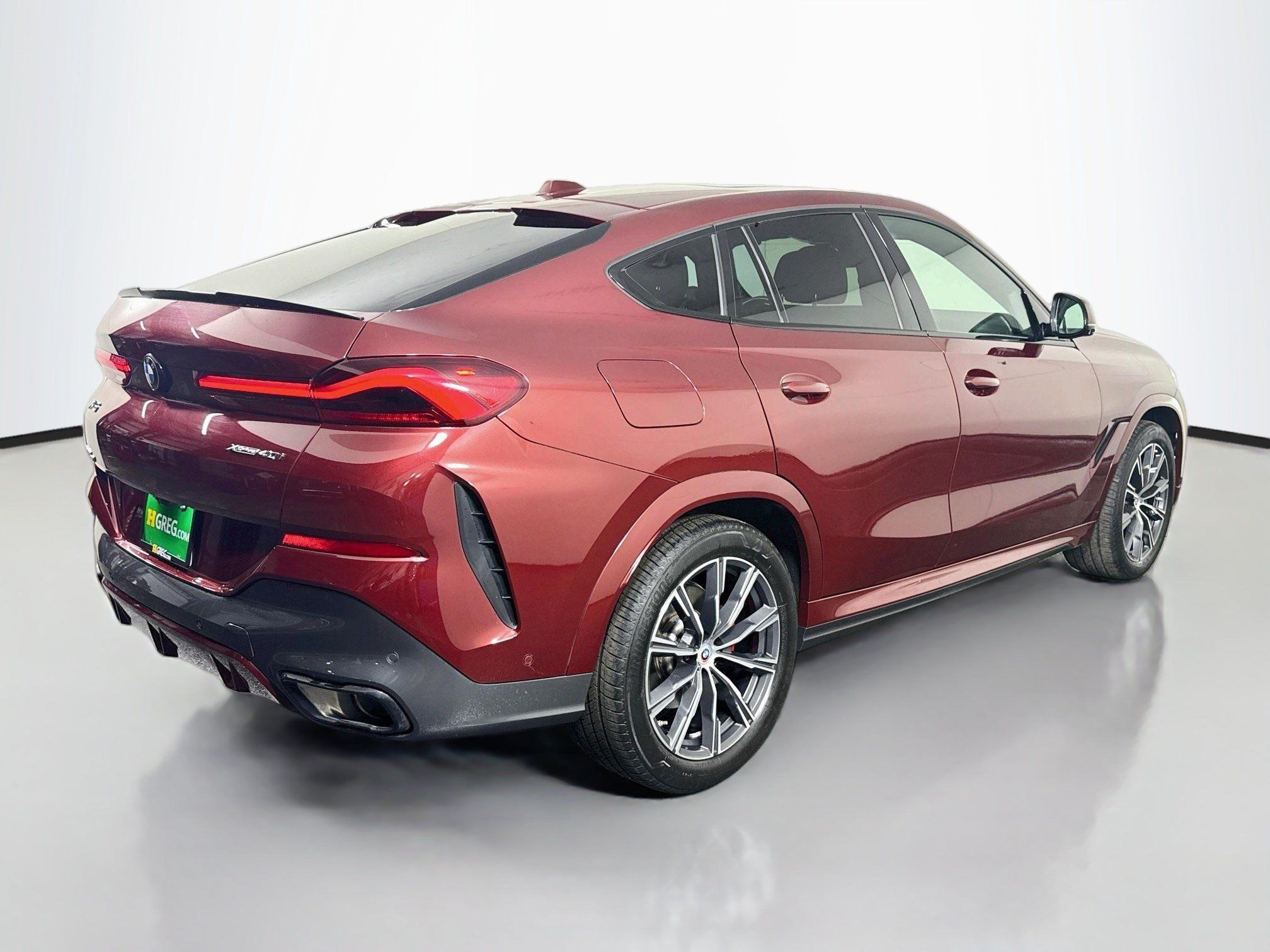 Used 2024 BMW X6 xDrive40i w/ Premium Package AWD/4WD image 10