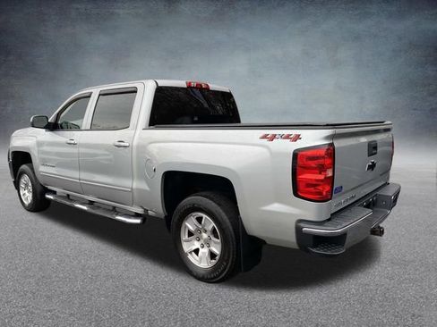 Used 2018 Chevrolet Silverado 1500 LT w/ All Star Edition image 21