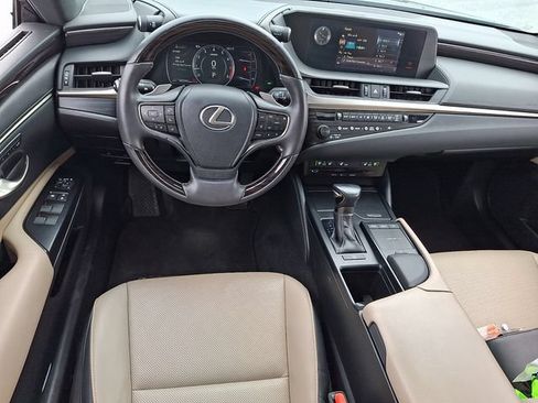 Used 2020 Lexus ES 350 w/ Premium Package FWD image 11