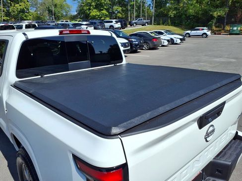 New 2026 Nissan Frontier SV w/ SV Convenience Package image 10