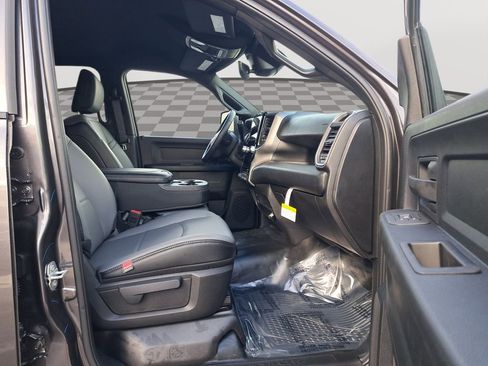 New 2026 RAM 2500 Tradesman image 18