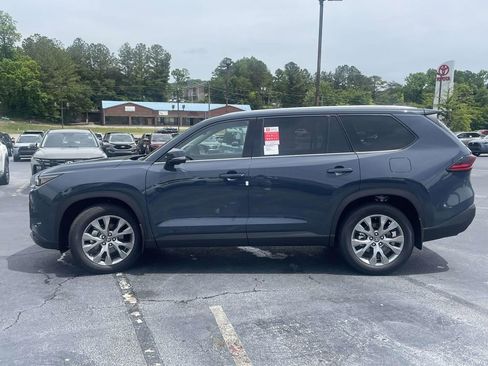 New 2026 Toyota Grand Highlander AWD image 6
