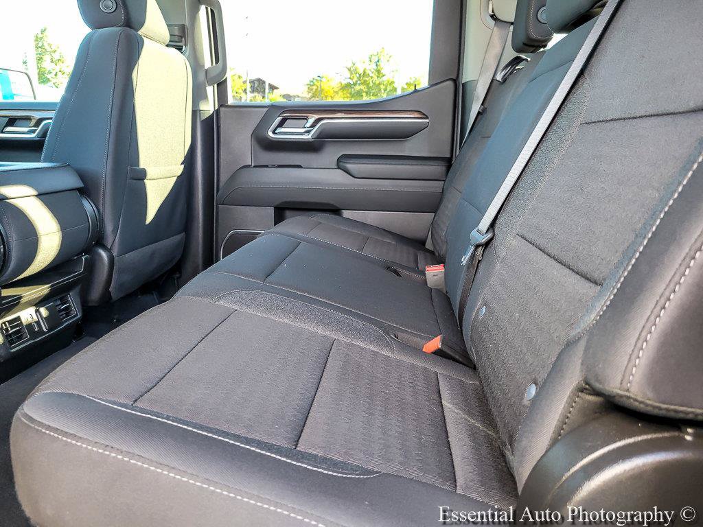 Certified 2024 Chevrolet Silverado 1500 LT AWD/4WD image 15