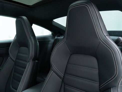 Used 2026 Porsche 911 Carrera GTS image 16