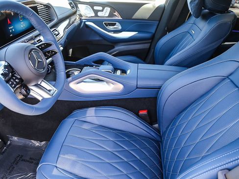New 2026 Mercedes-Benz GLE 53 AMG 4MATIC Coupe image 17