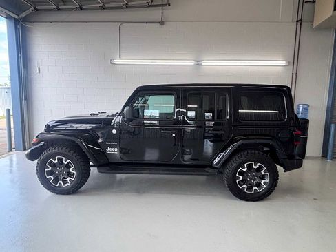 Used 2024 Jeep Wrangler Unlimited Sahara AWD/4WD image 1