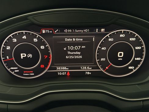 Used 2018 Audi Q5 2.0T Premium Plus w/ Premium Plus Package AWD/4WD image 22